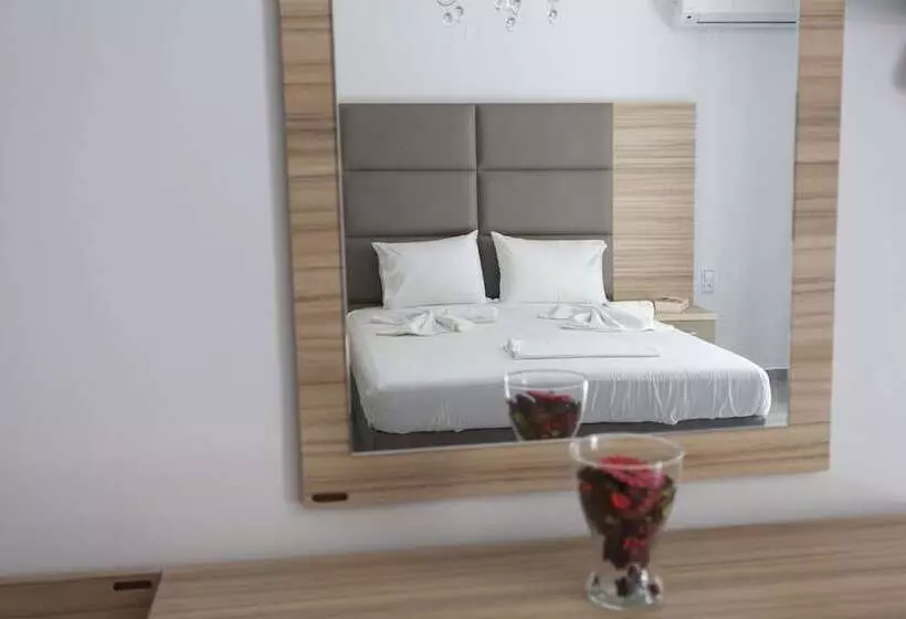 Pensão Oasis Exclusive