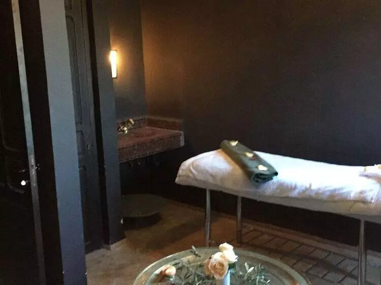 The Capaldi Hotel, Restaurant & Spa