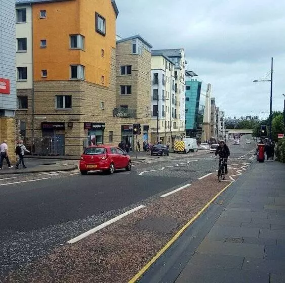 Tony Asga Sakina Apartment