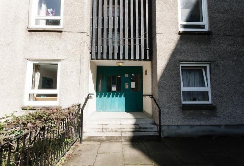 Tony Asga   Sakina Apartment