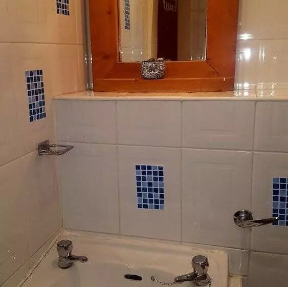 Tony Asga Sakina Apartment