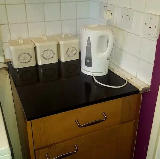 Tony Asga Sakina Apartment