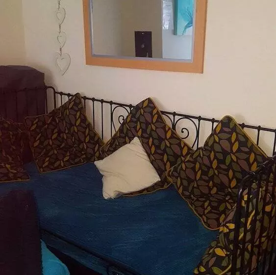 Tony Asga Sakina Apartment