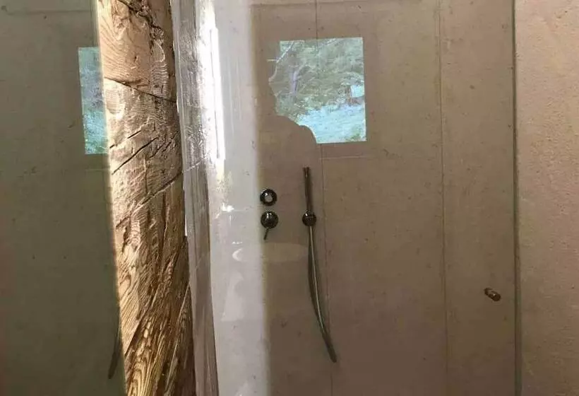 Aamiaismajoitus (B&B) Fantastic Chalet