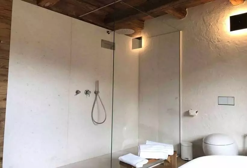 Aamiaismajoitus (B&B) Fantastic Chalet