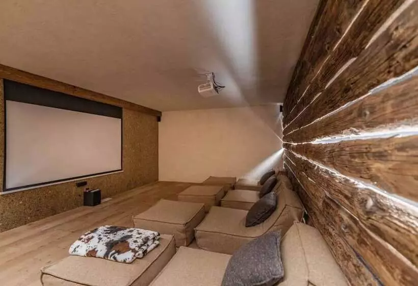 Aamiaismajoitus (B&B) Fantastic Chalet