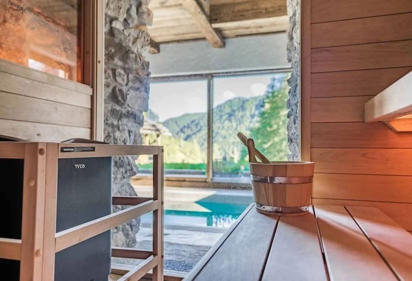 تختخواب و صبحانه Fantastic Chalet