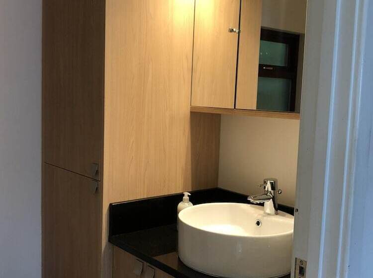 Cosy South Gloucestershire Cabin Retreat