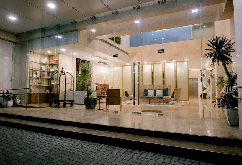 Goldberry Suites And Hotel Cebu