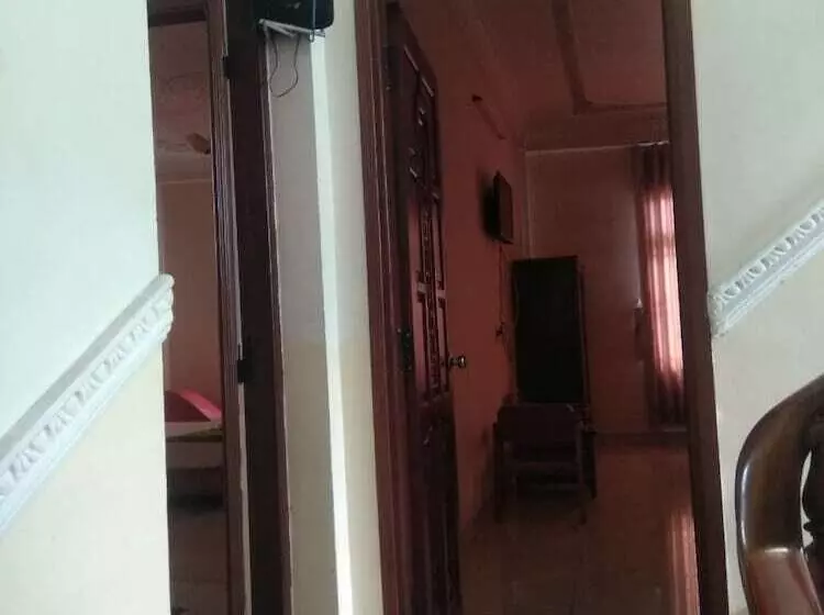 Happy Hotel Binh Chanh