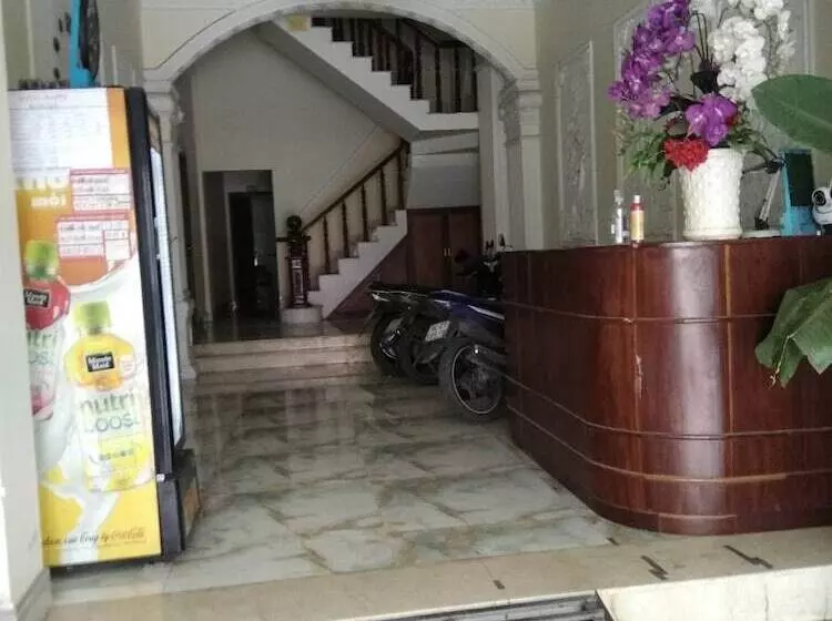 Happy Hotel Binh Chanh