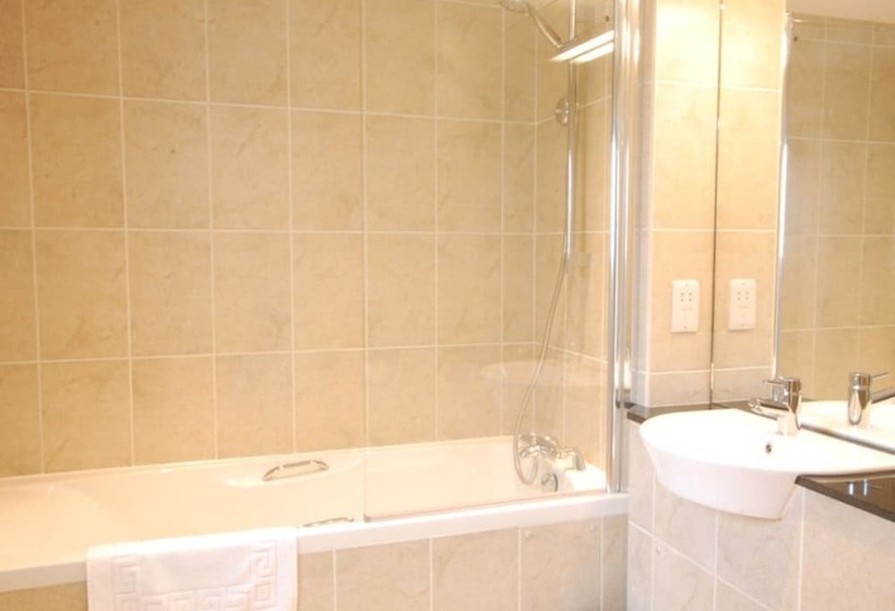 בית מלון כפרי Apple Tree Lodges