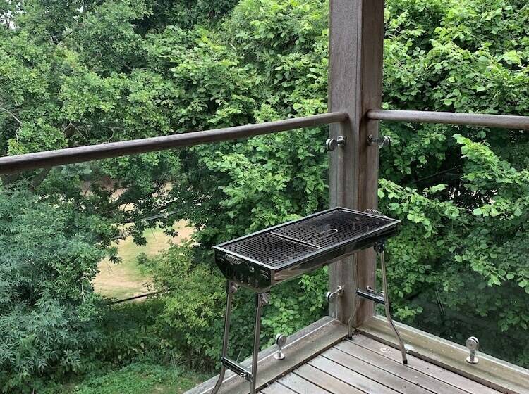 בית מלון כפרי Apple Tree Lodges