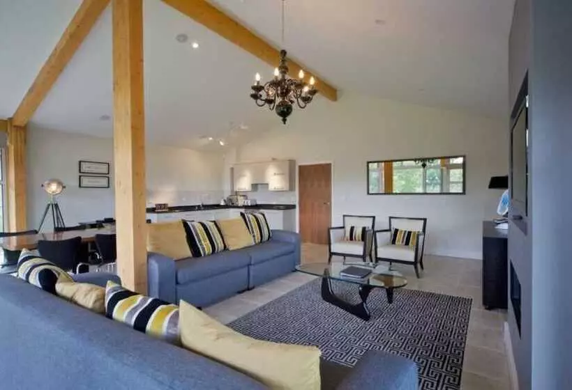 ホテル Apple Tree Lodges