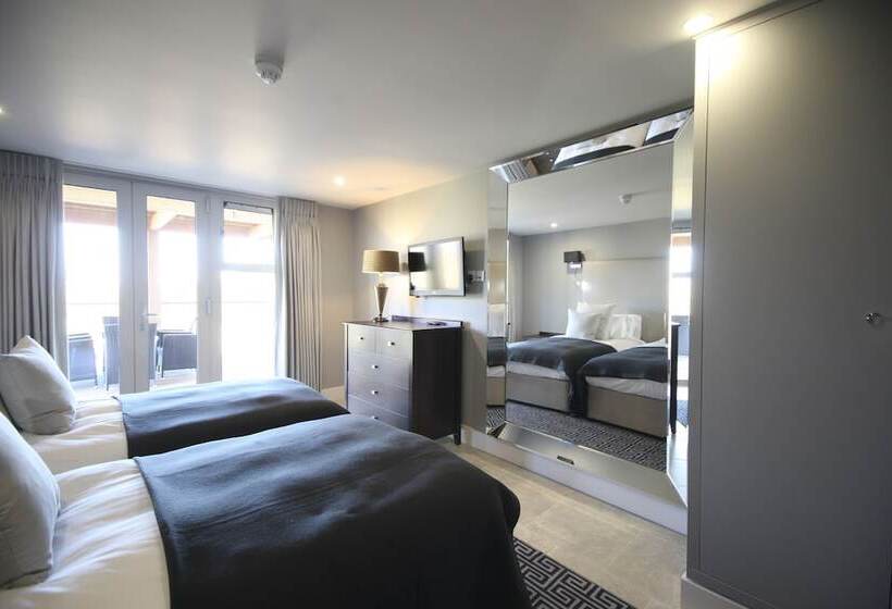 בית מלון כפרי Apple Tree Lodges