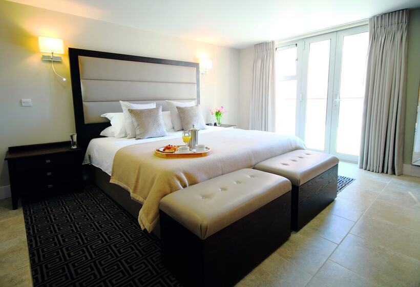 בית מלון כפרי Apple Tree Lodges