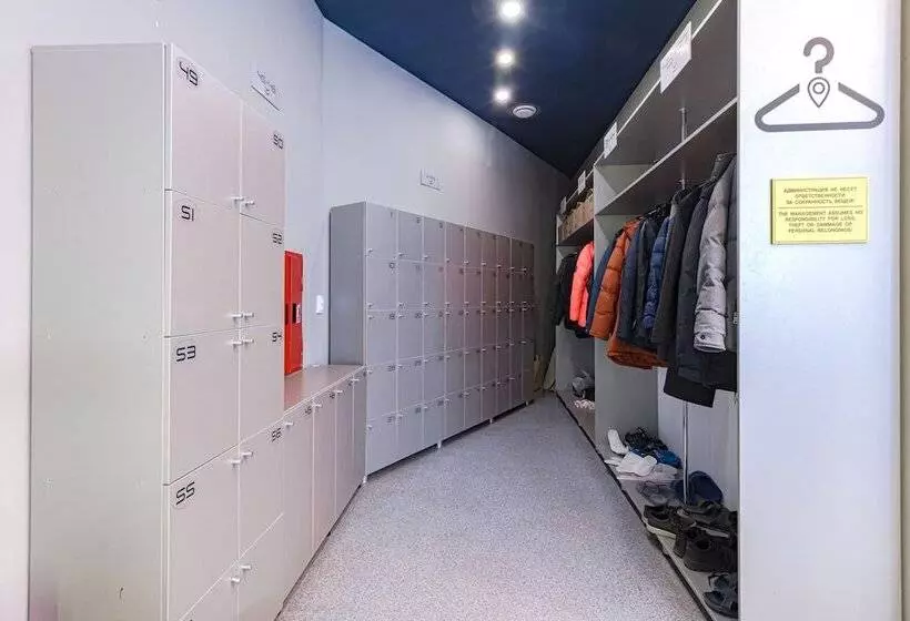 هتل Caps Lock Future