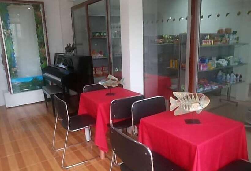 בית מלון כפרי Flory S Inn