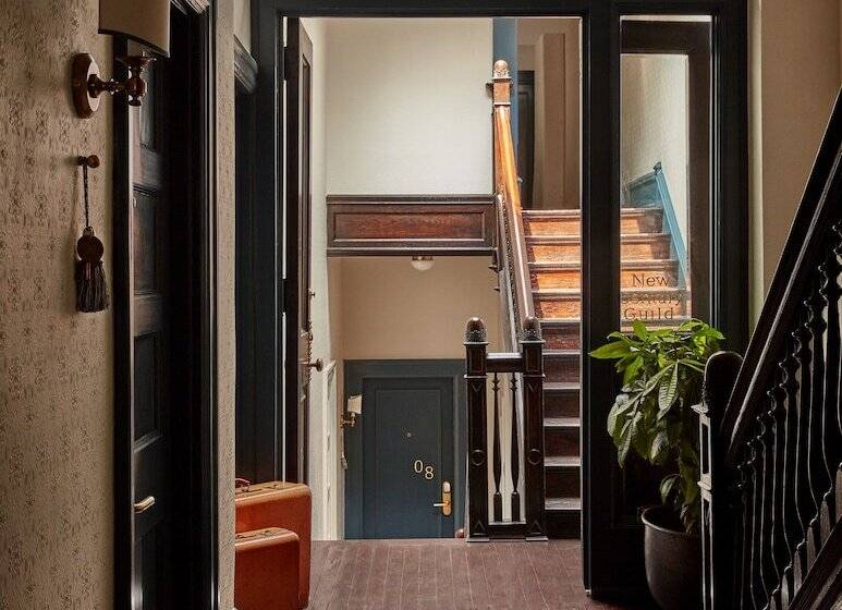 בית מלון כפרי Guild House