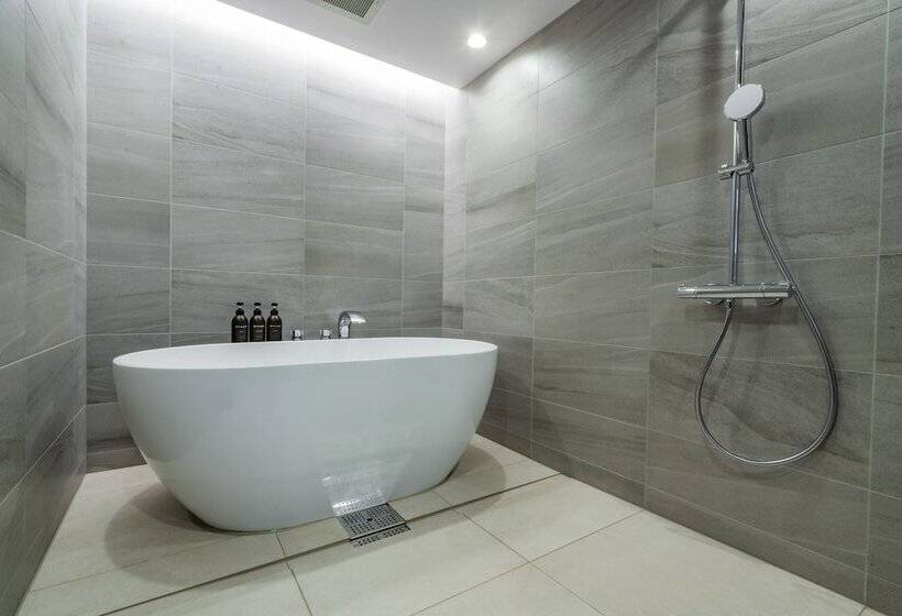 Randor Hotel Hiroshima Prestige