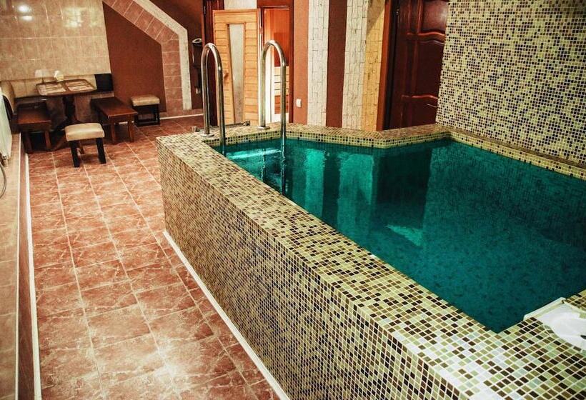 Отель Silver Key