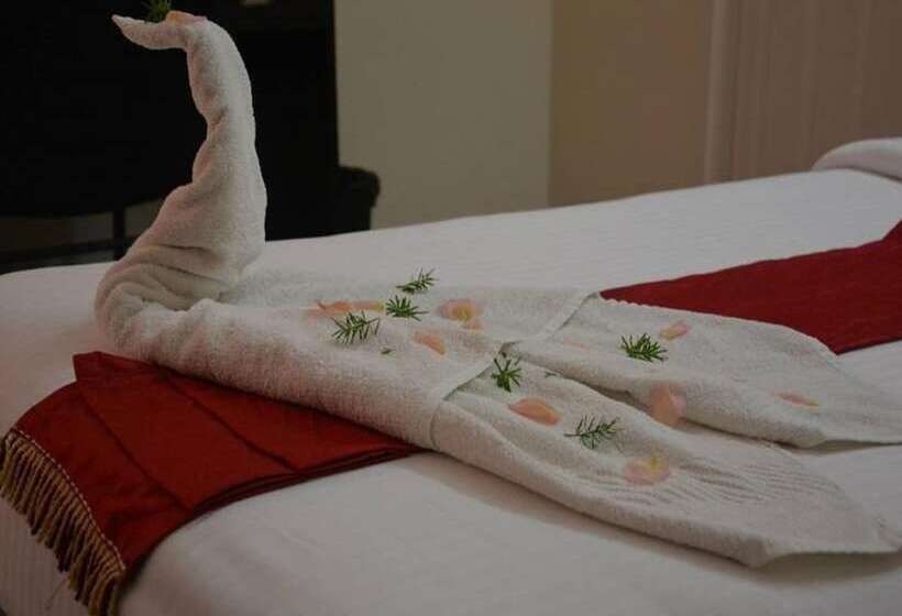 Hotel The Altruist Business Stays