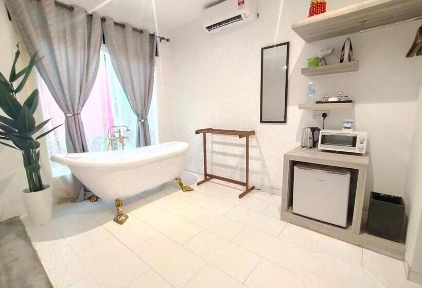 בית מלון כפרי Tisha Langkawi Wellness Resort