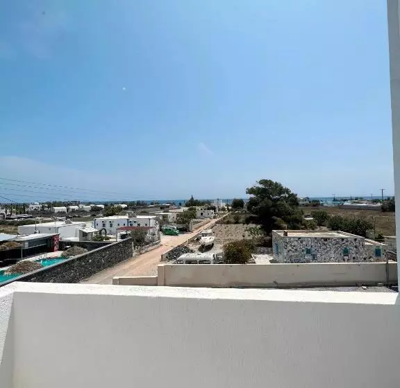 Hotelli White Lily Suites & Lofts   Adults Only 16 Plus