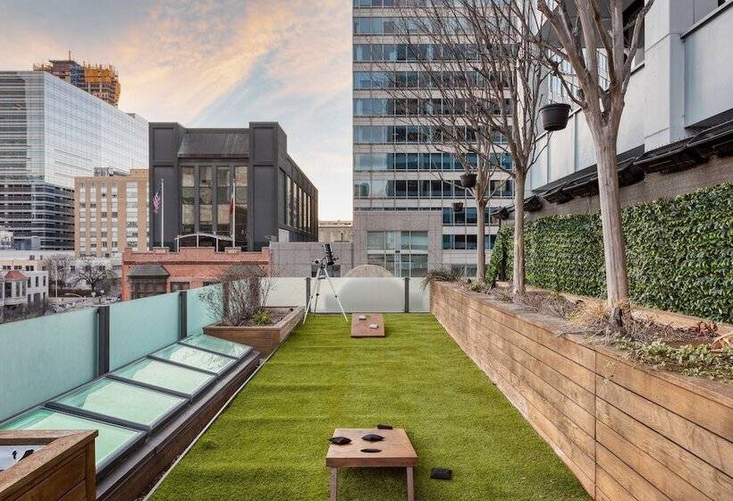 Paramount Place By Avantstay 4 Story Apartment In Heart Of Austin W/ Movie Theatre