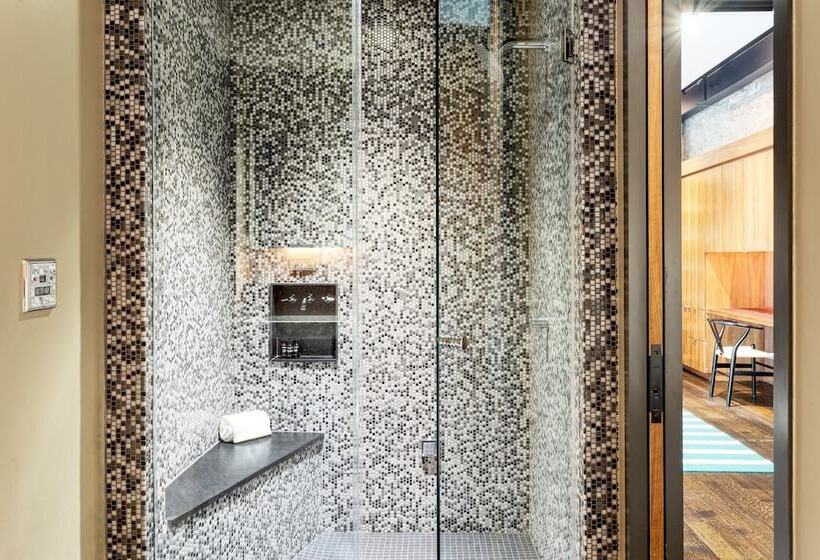 Paramount Place By Avantstay 4 Story Apartment In Heart Of Austin W/ Movie Theatre