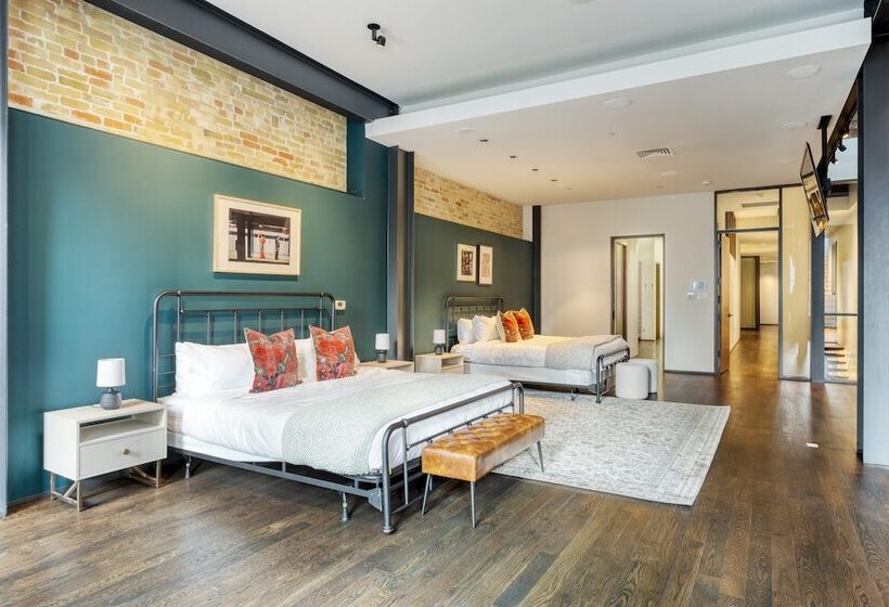 Paramount Place By Avantstay 4 Story Apartment In Heart Of Austin W/ Movie Theatre