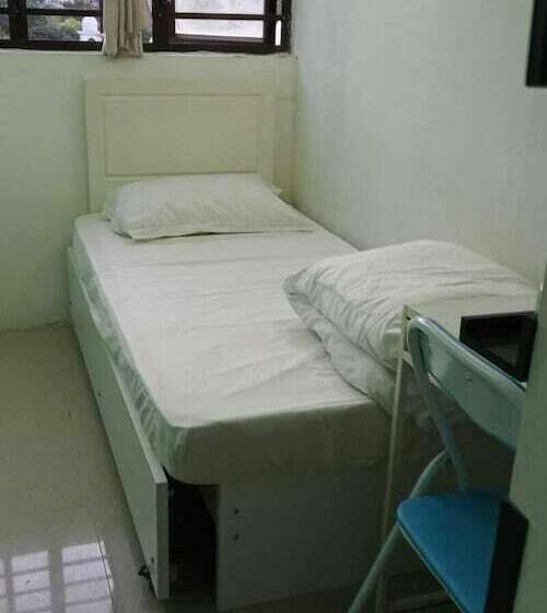 پانسیون Starfish Hostel