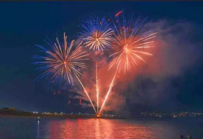 レジデンス Pet Friendly, Unique 4 Bed Bungalow In Porthcawl