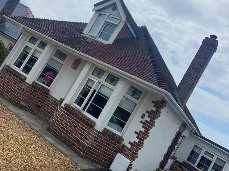 レジデンス Pet Friendly, Unique 4 Bed Bungalow In Porthcawl