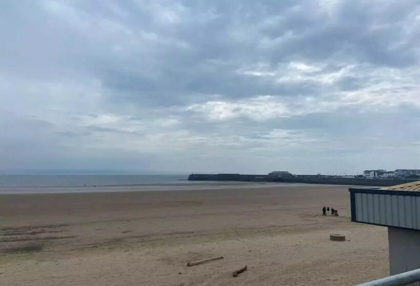 レジデンス Pet Friendly, Unique 4 Bed Bungalow In Porthcawl