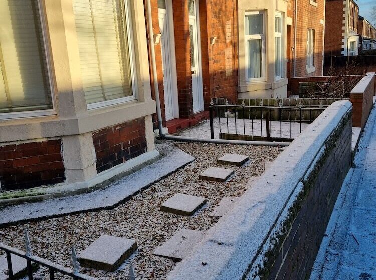 住所  Remarkable 3 Bed House In Wallsend