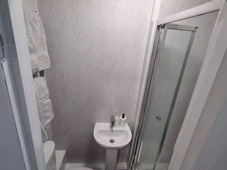 Residenssi Remarkable 3 Bed House In Wallsend