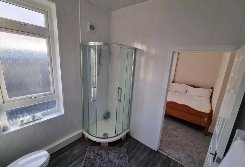 Residenssi Remarkable 3 Bed House In Wallsend