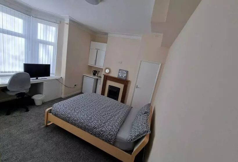 Residenssi Remarkable 3 Bed House In Wallsend