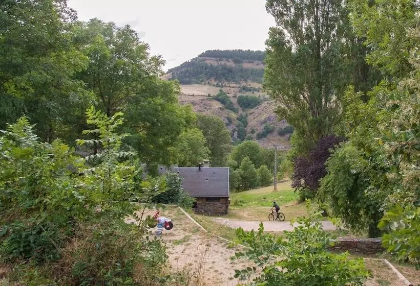 リゾートホテル Village De Gîtes De Barre Des Cévennes