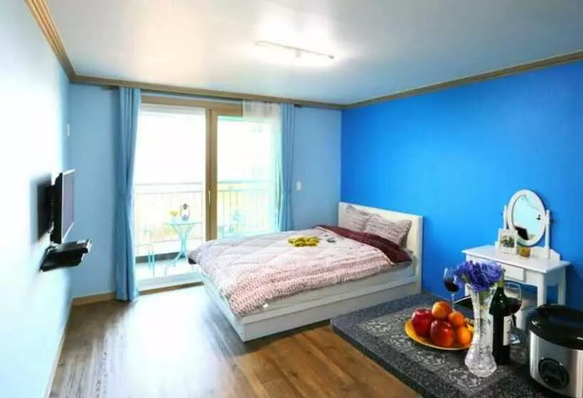 Ulsan Ganjeolgot Haedameun Pension