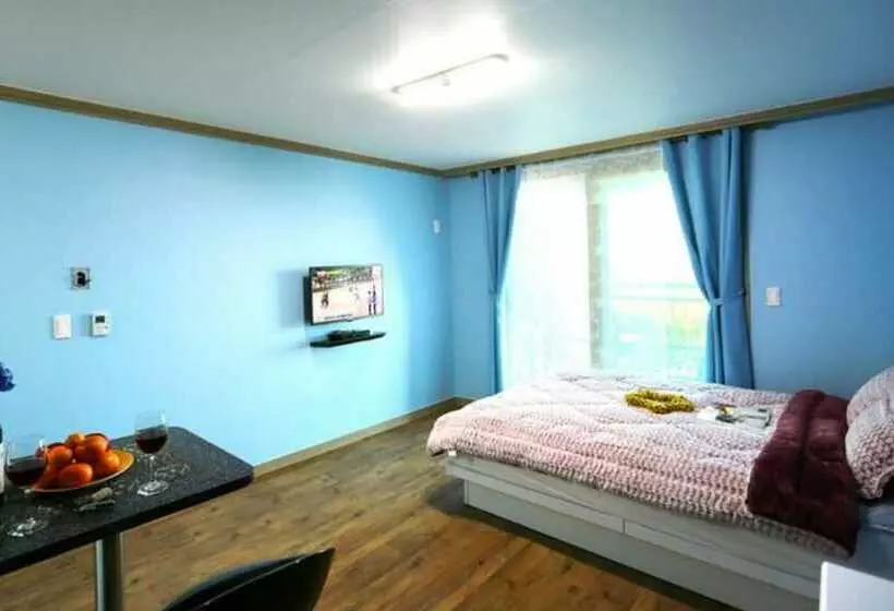 Ulsan Ganjeolgot Haedameun Pension