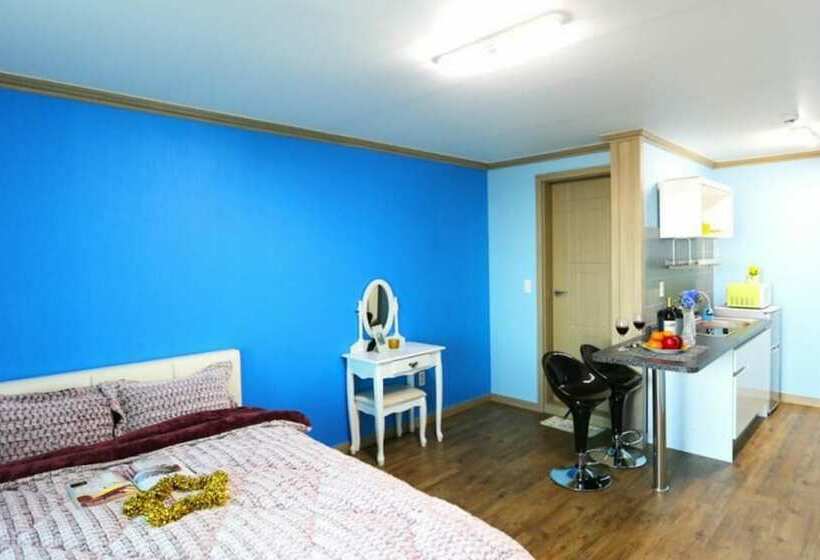 Ulsan Ganjeolgot Haedameun Pension