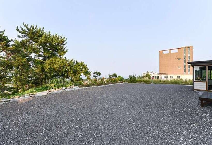 Ulsan Ganjeolgot Haedameun Pension