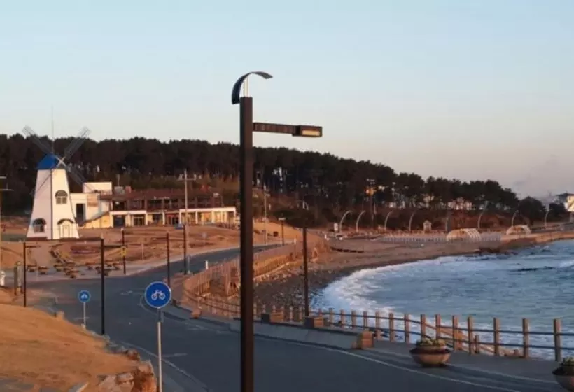 Ulsan Ganjeolgot Haedameun Pension