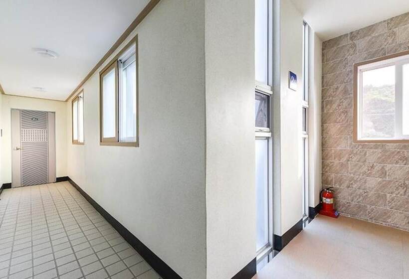 Ulsan Ganjeolgot Haedameun Pension