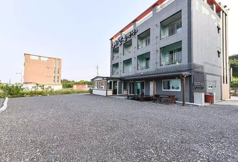Ulsan Ganjeolgot Haedameun Pension