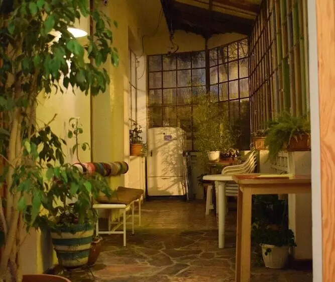 3600 Hostel   Adults Only