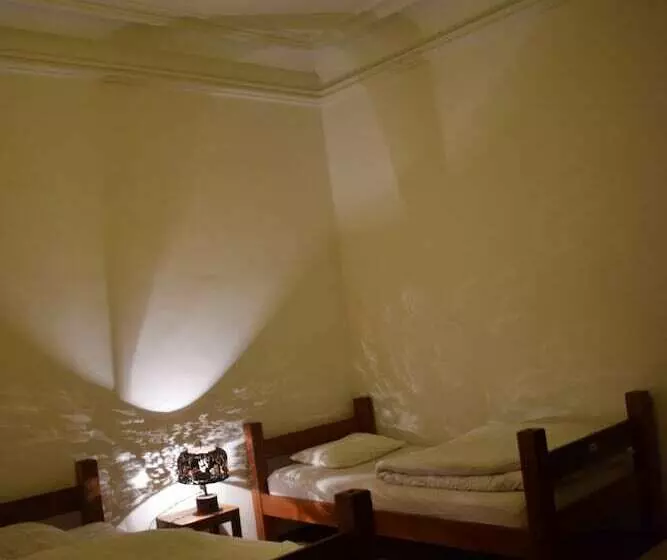 3600 Hostel   Adults Only