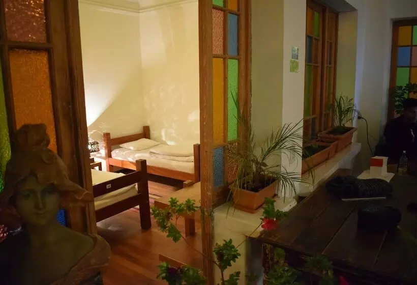 3600 Hostel   Adults Only